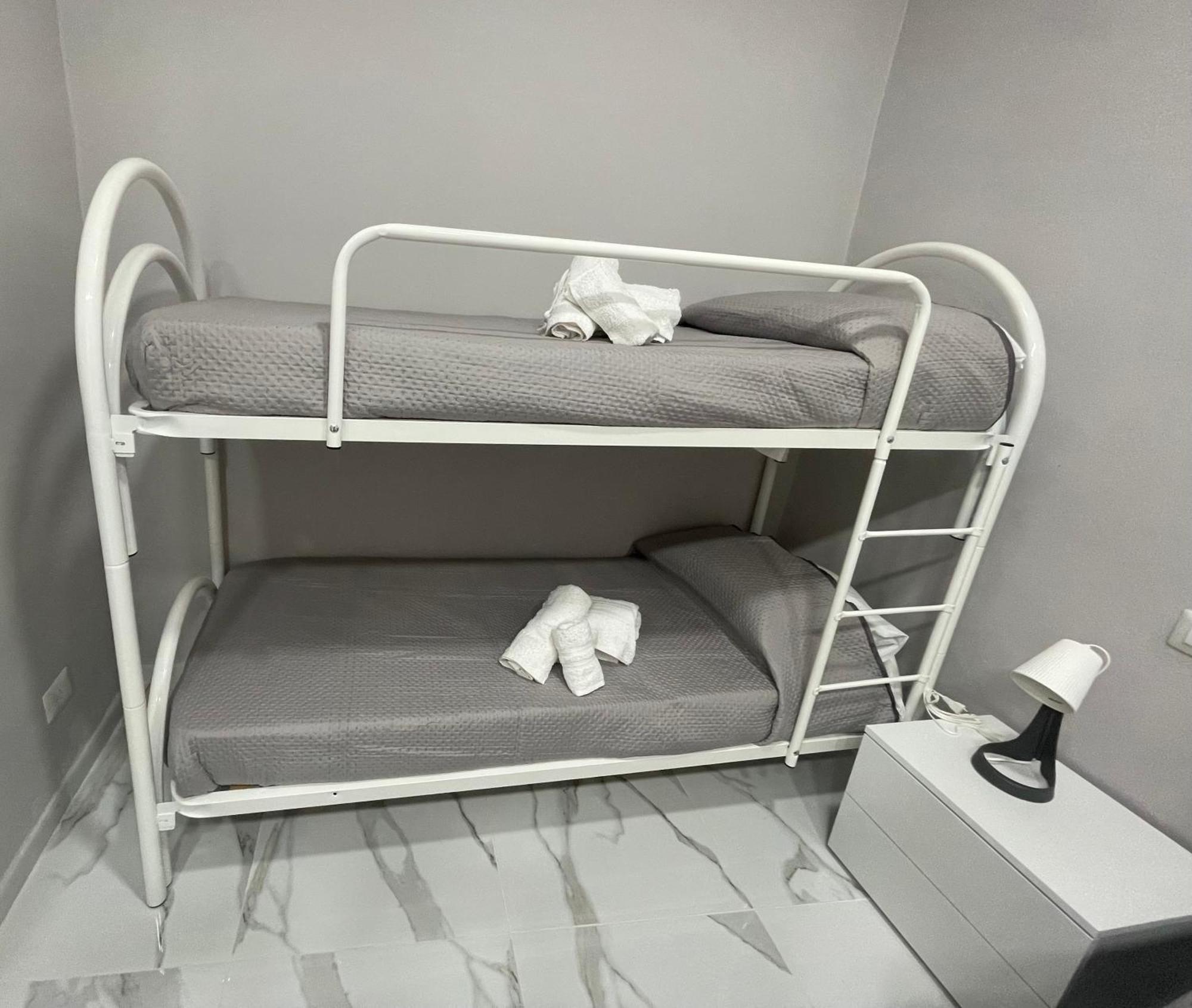 B&B Vittoria ナポリ エクステリア 写真